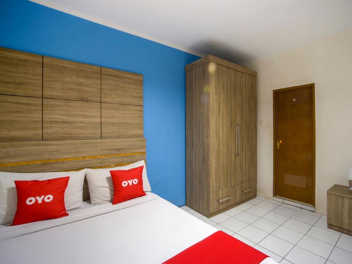 Oyo 3754 Prosperity Mansion Hotel Jakarta Exterior photo